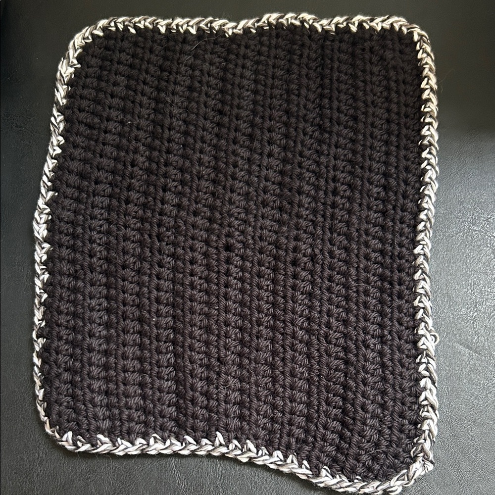 Set of 3 Handmade Black & White Crochet Crotchet Washcloths - Picture 4 of 4
